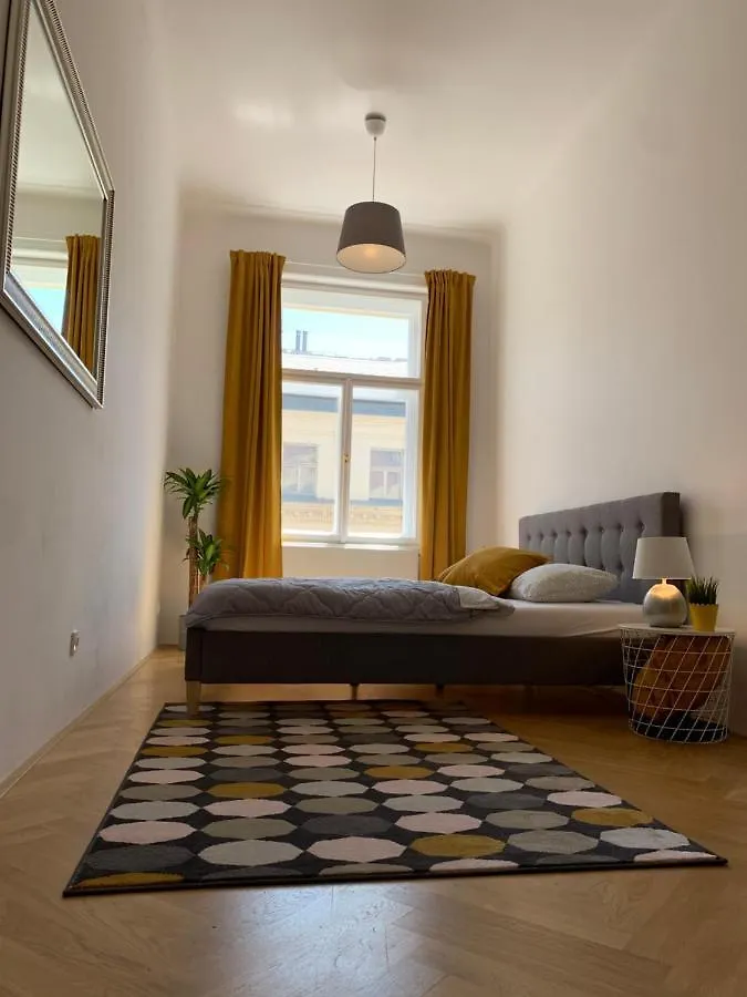 Vip City Center Apartment 布拉格