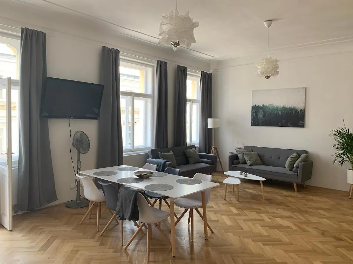 Vip City Center Apartment 布拉格